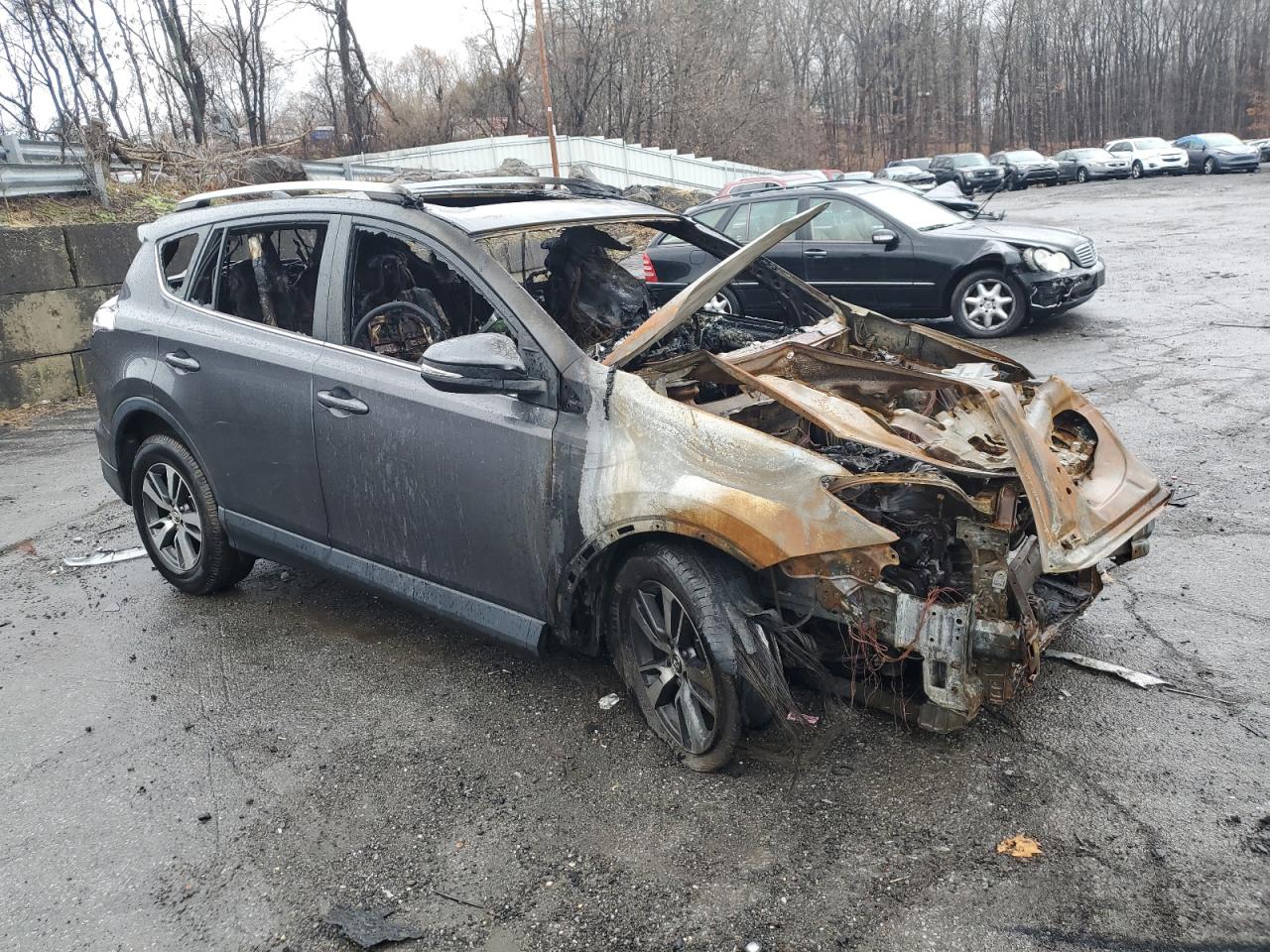 2018 Toyota RAV 4 - Image 4