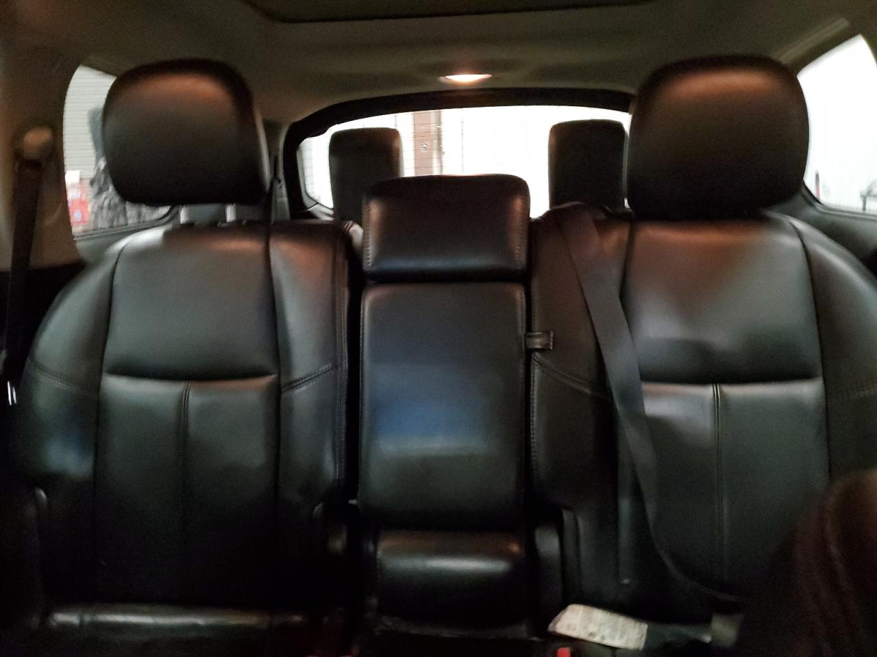 2014 Nissan Pathfinder - Image 10