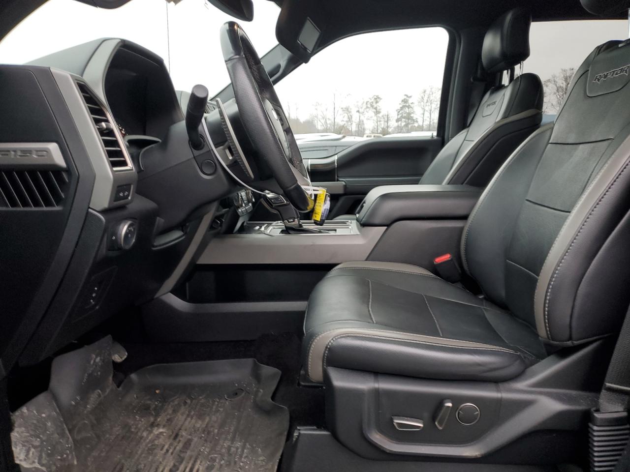 2017 Ford F-150 - Image 7