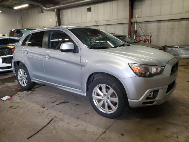  MITSUBISHI OUTLANDER 2012 Srebrny