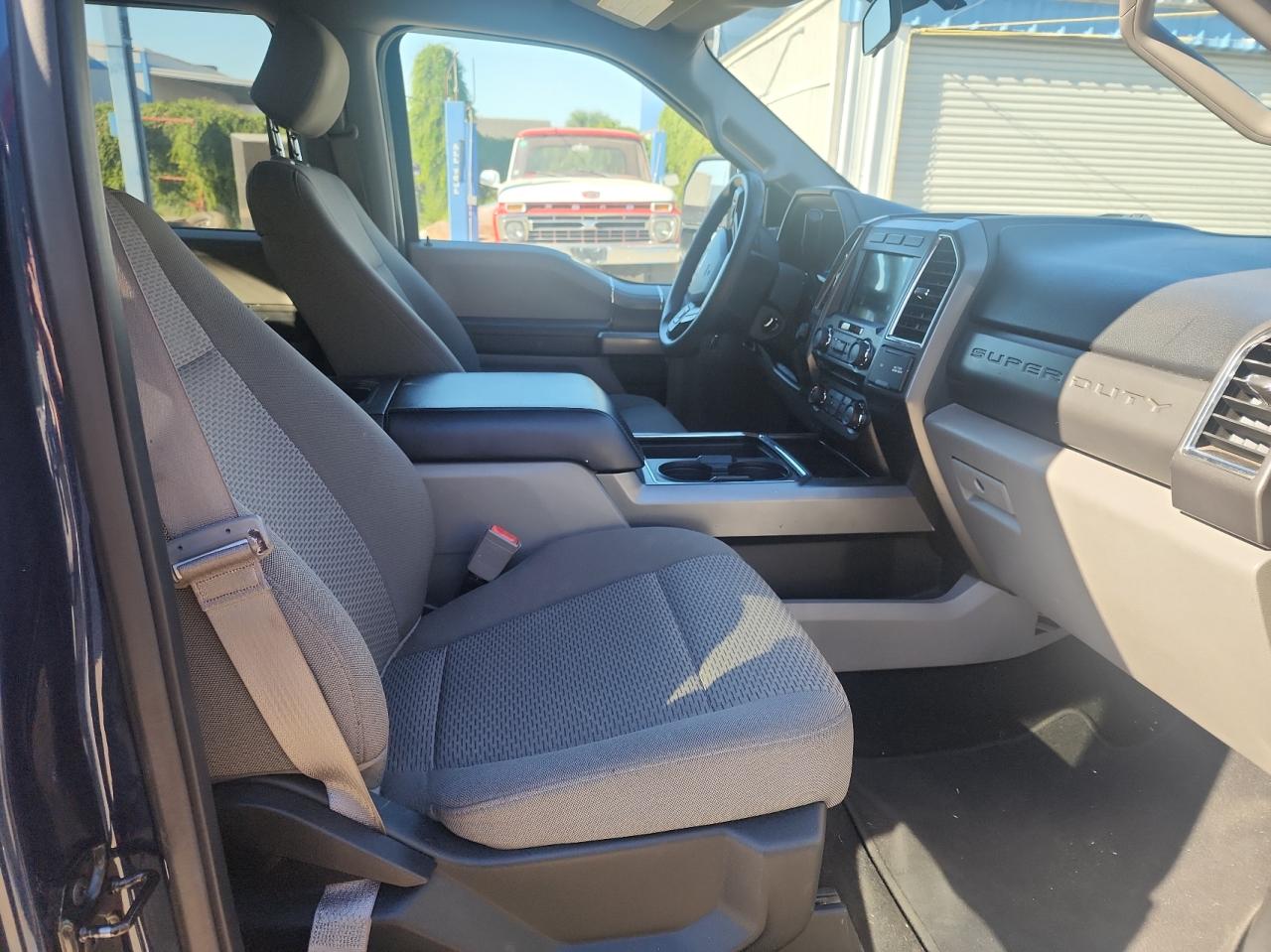 2018 Ford F250 - Image 5