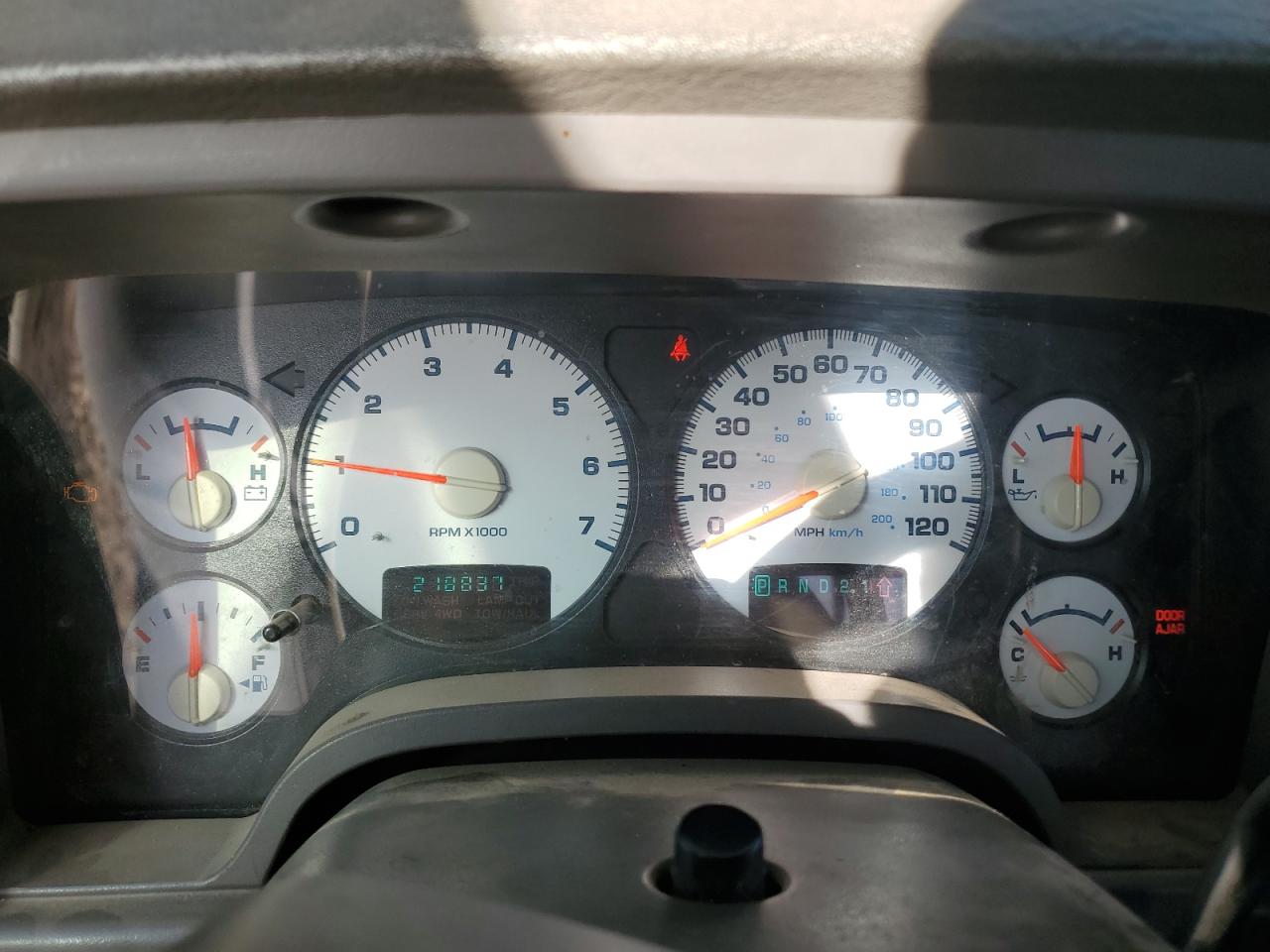 2004 Dodge RAM - Image 9