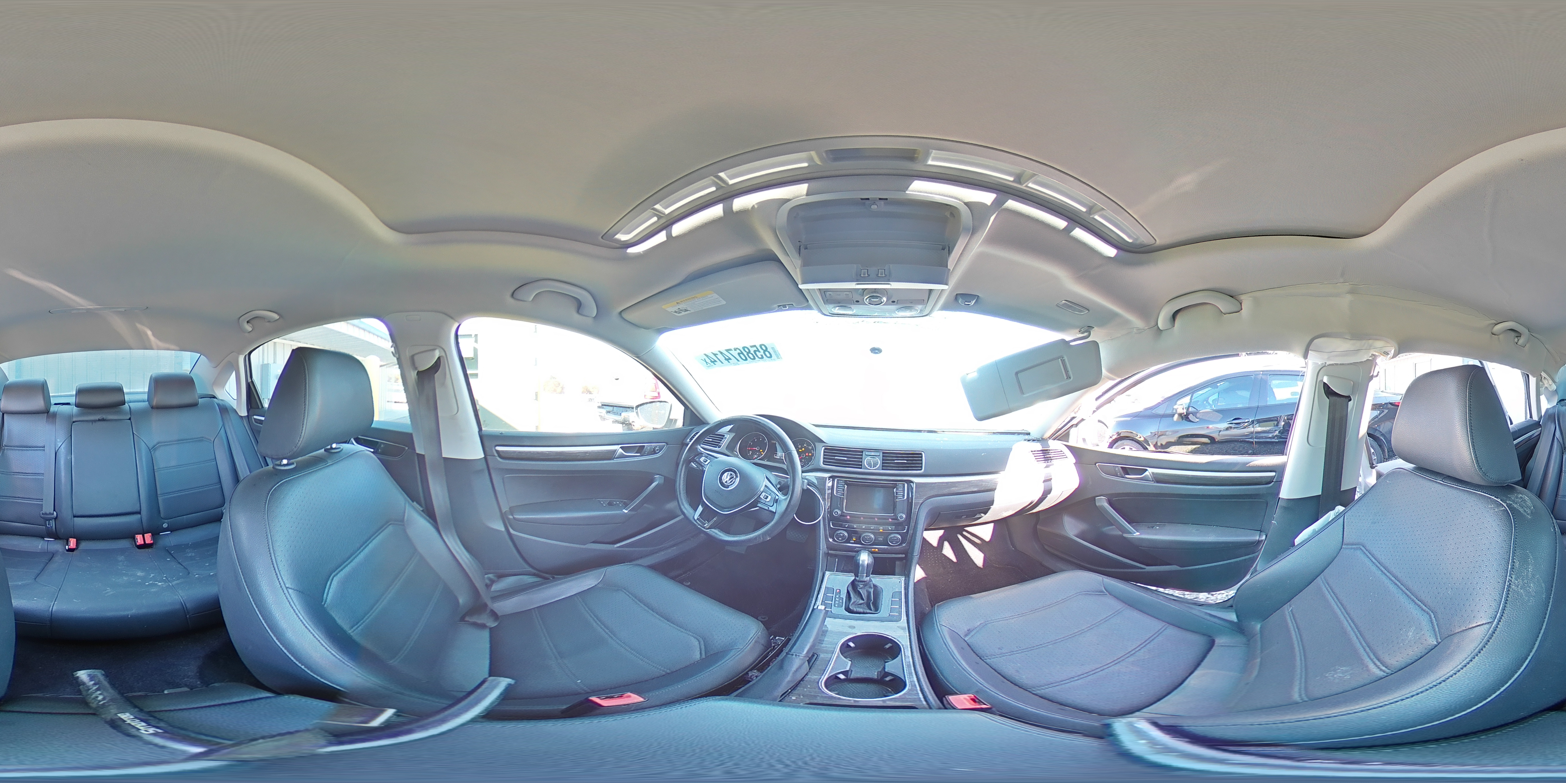2016 Volkswagen Passat - Image 15