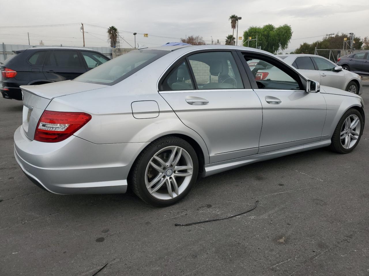 VIN WDDGF4HB0EA960128 2014 MERCEDES-BENZ C-CLASS no.3