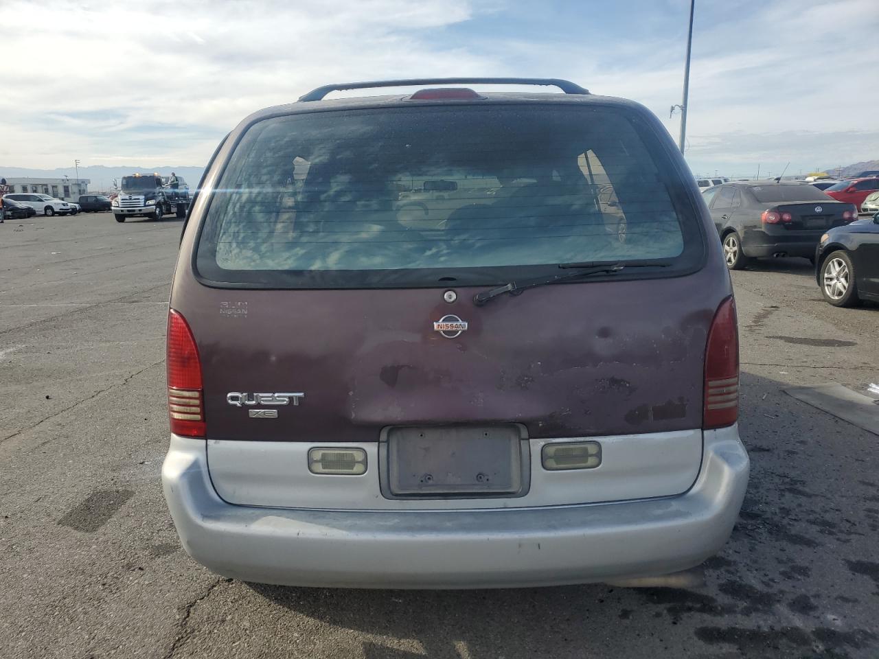 1997 Nissan Quest Xe VIN: 4N2DN1111VD826272 Lot: 81882824