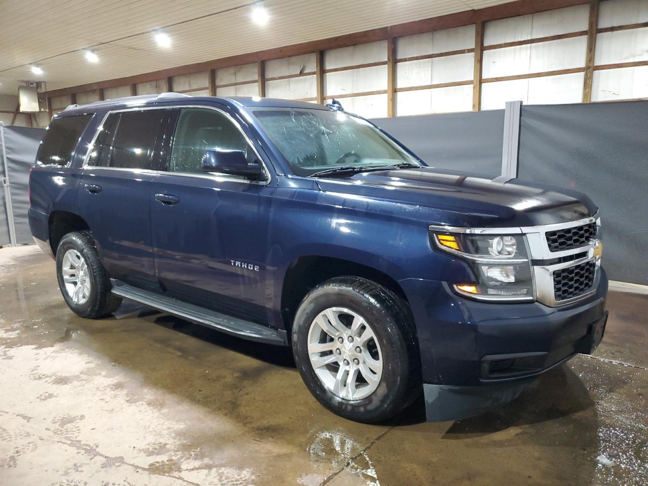 VIN 1GNSKAKC4JR174822 2018 CHEVROLET TAHOE no.4