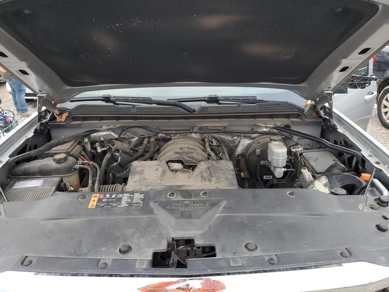 2018 Chevrolet Silverado - Image 11