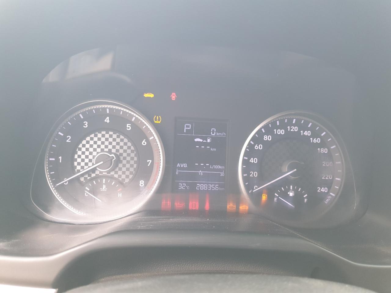KMHD741C2LU024211 - 2020 Hyundai ELENTRA - #81393244