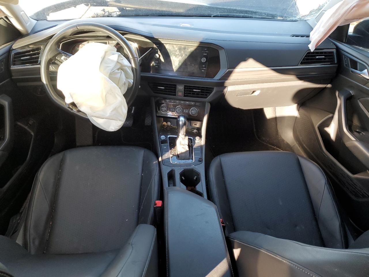 2019 Volkswagen Jetta - Image 8