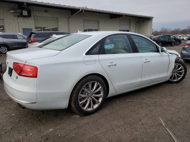 Седаны AUDI A8 2012 Белы