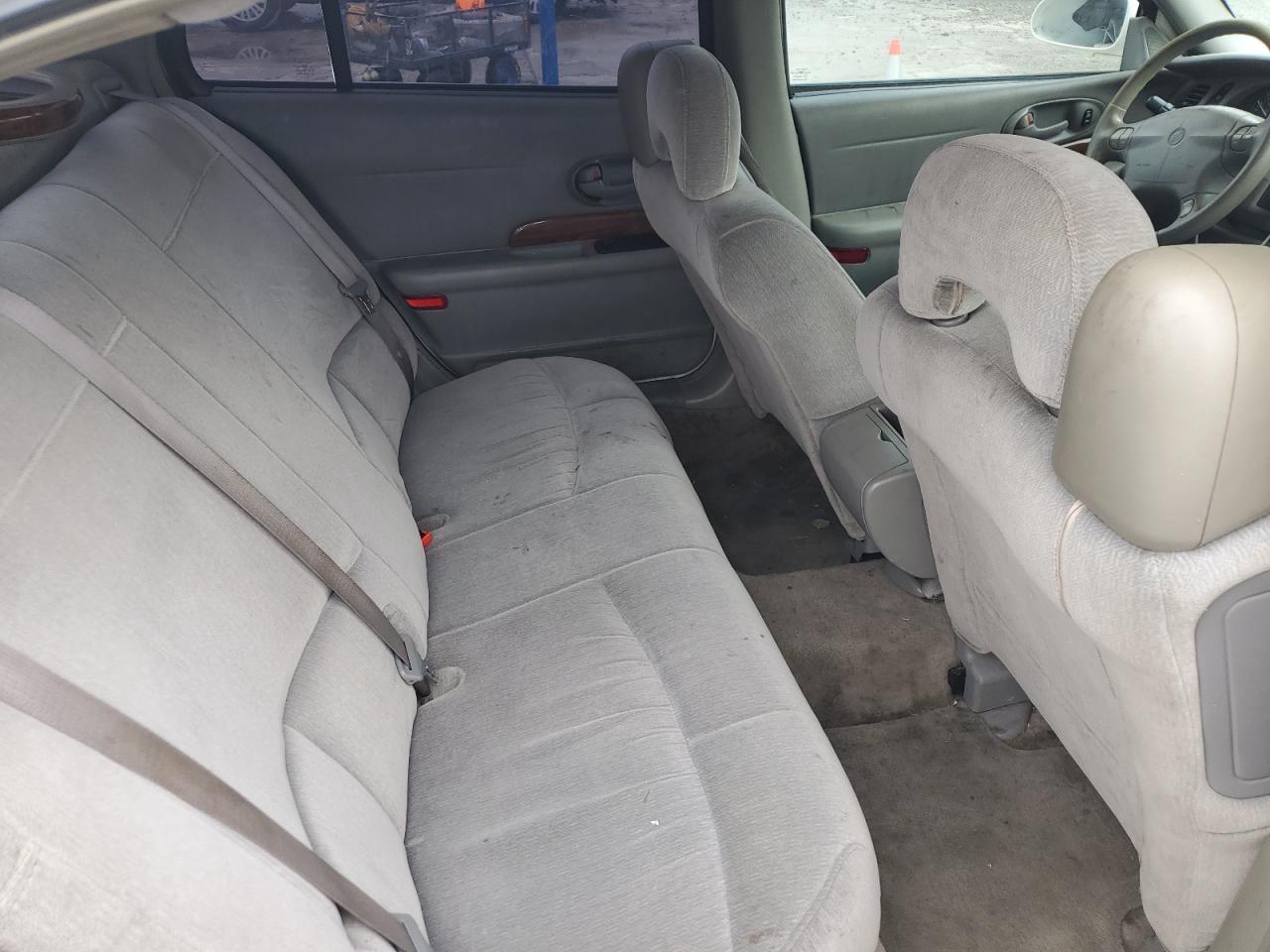 2001 Buick LeSabre - Image 10
