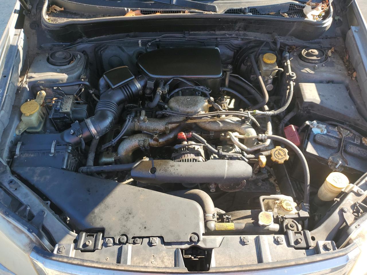 2010 Subaru Forester - Image 12
