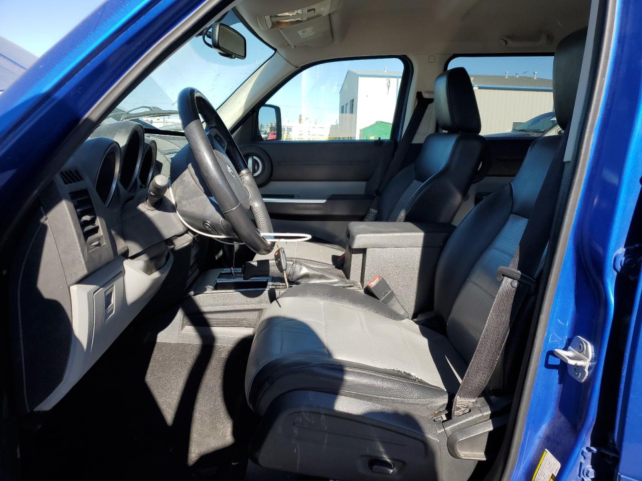2007 Dodge Nitro - Image 7