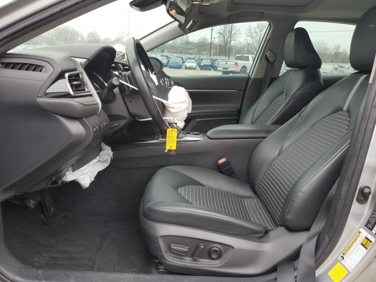 2020 Toyota Camry - Image 7