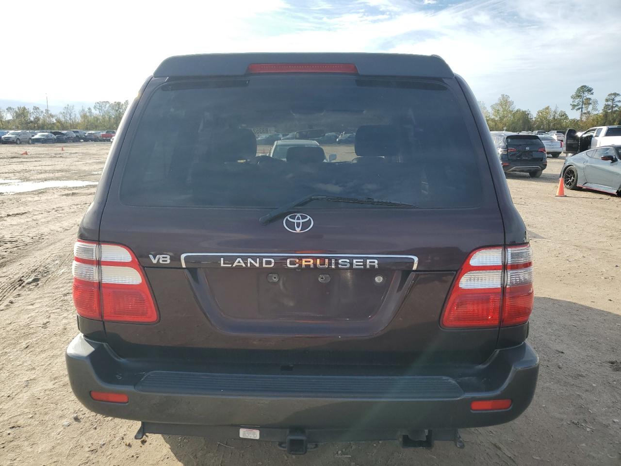 2005 Toyota Land Cruiser VIN: JTEHT05JX52068468 Lot: 83352494