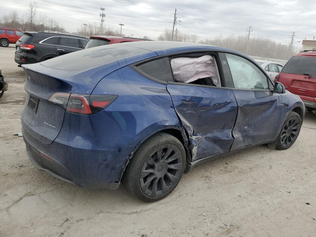 2023 Tesla Model Y VIN: 7SAYGDEE2PA152951 Lot: 84819304