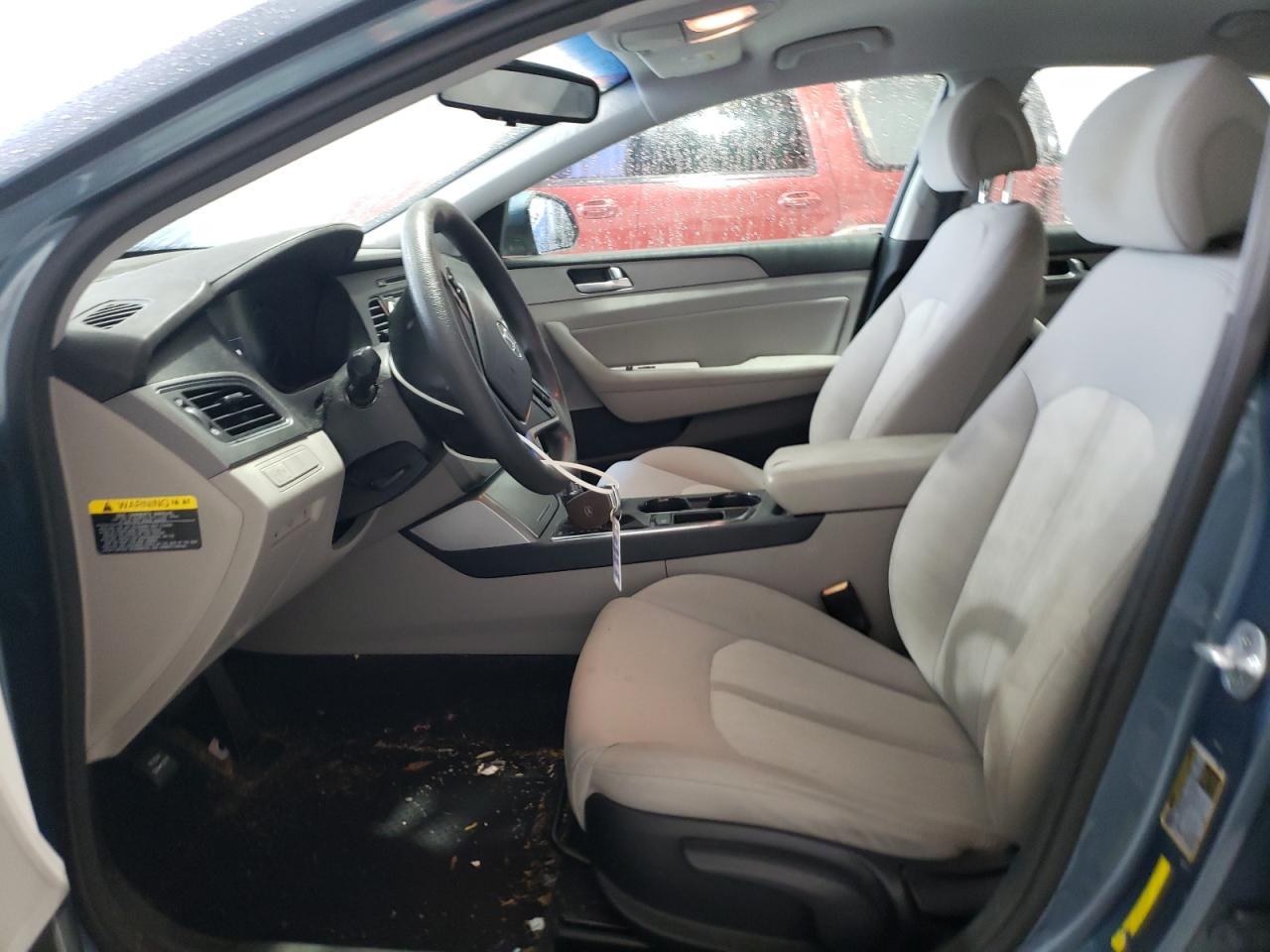 2016 Hyundai Sonata - Image 7
