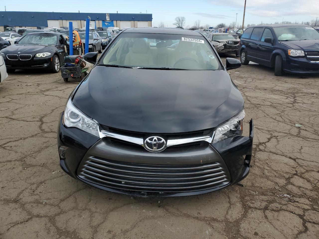 2016 Toyota Camry - Image 5