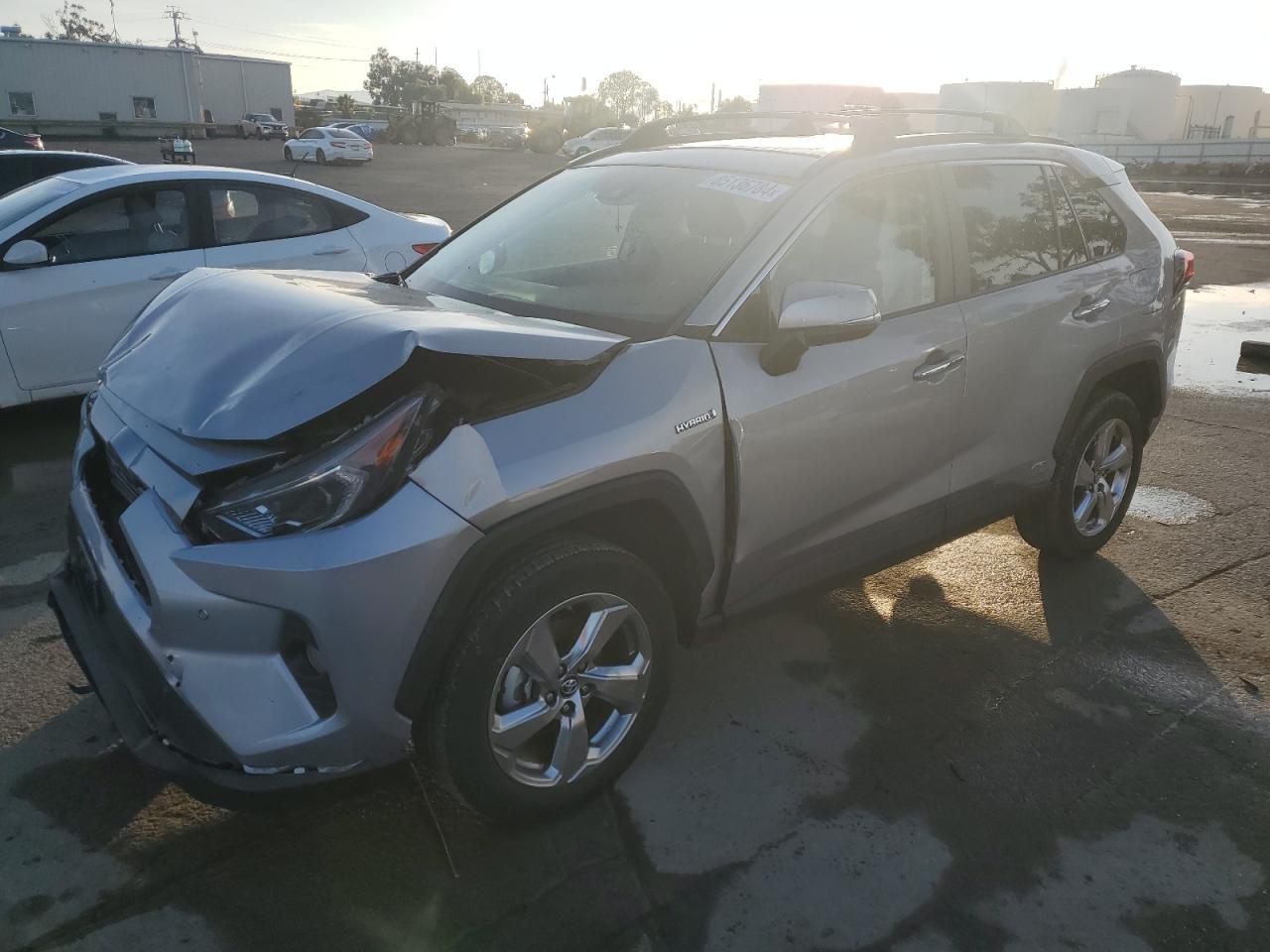 VIN 2T3DWRFV0KW037572 2019 TOYOTA RAV4 no.1