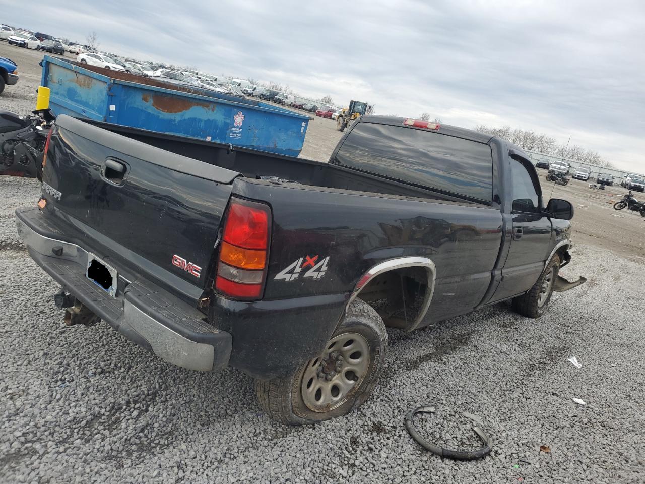 2006 GMC Sierra - Image 3