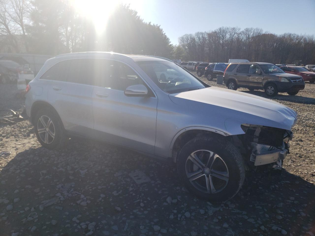 VIN WDC0G4KB1GF064664 2016 MERCEDES-BENZ GLC-CLASS no.4