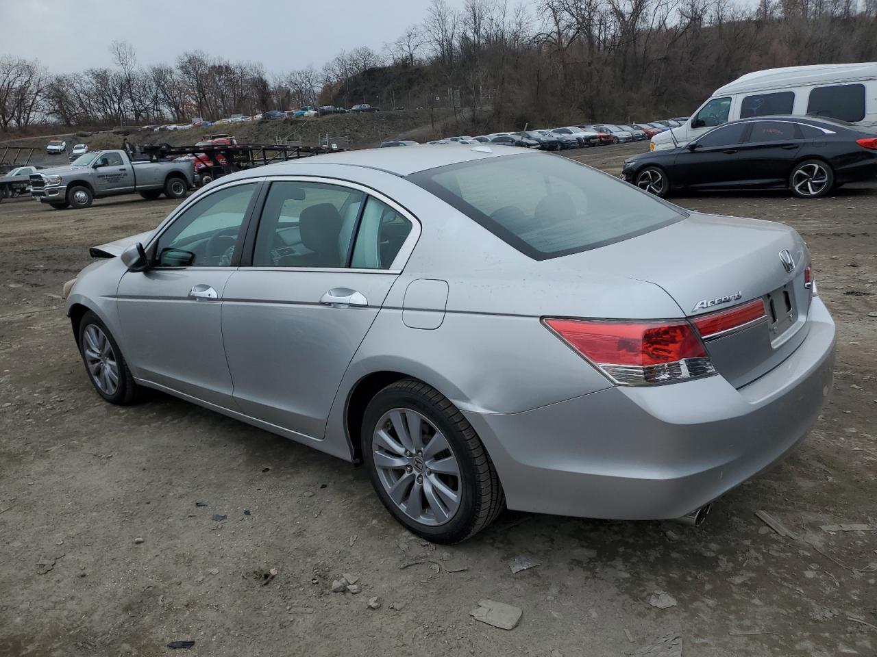2011 Honda Accord - Image 2