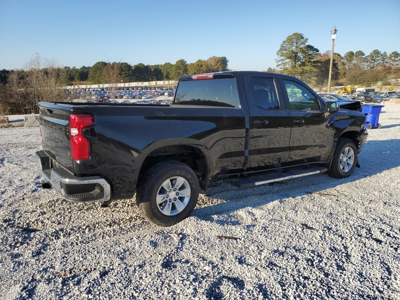 2020 Chevrolet Silverado - Image 3