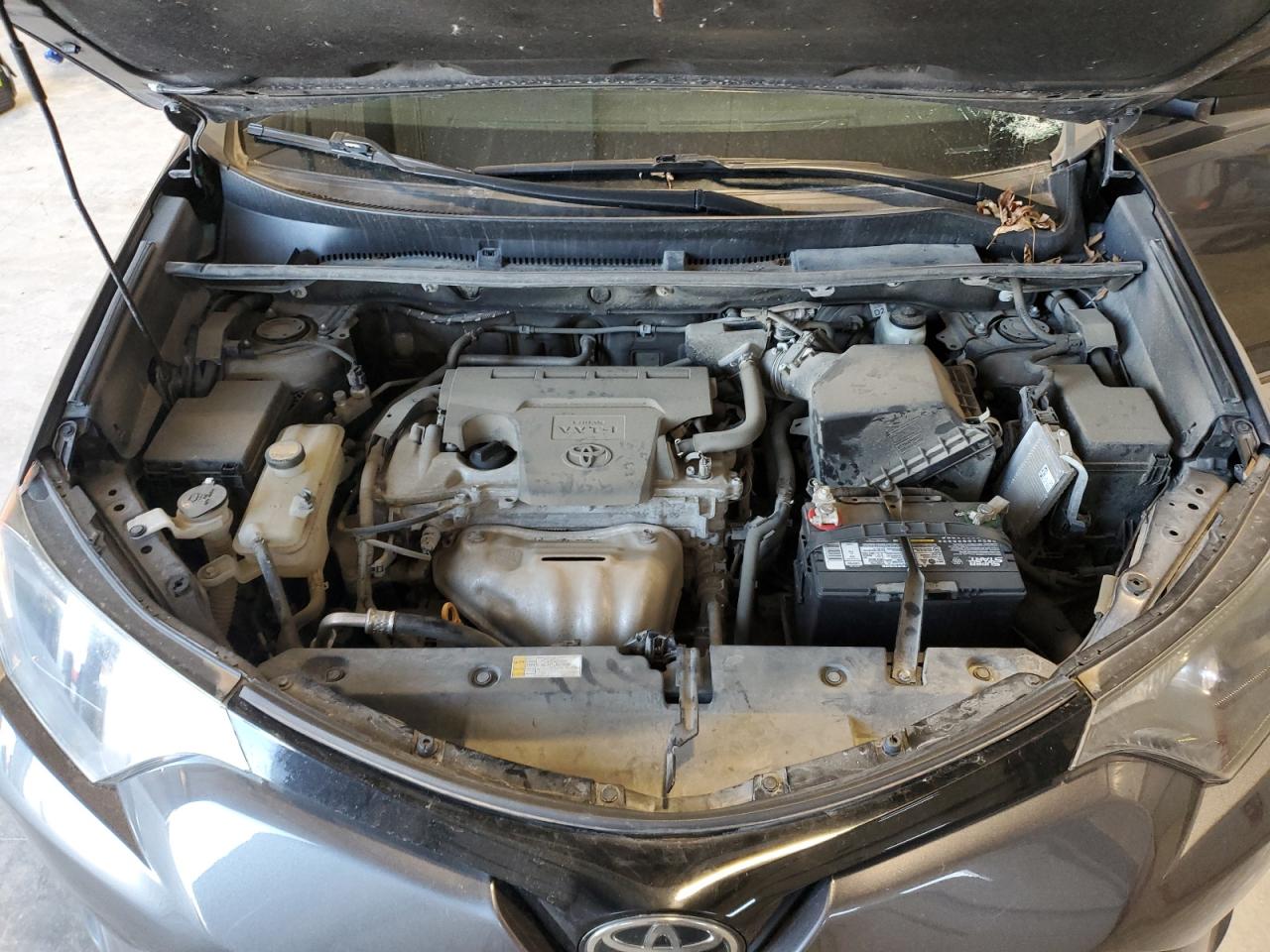2018 Toyota RAV 4 - Image 12