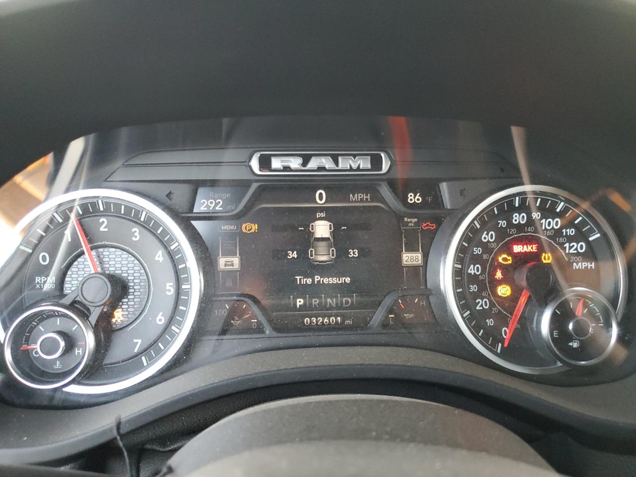 2021 RAM 1500 - Image 9