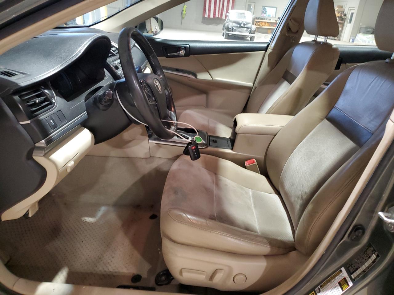 2012 Toyota Camry - Image 7