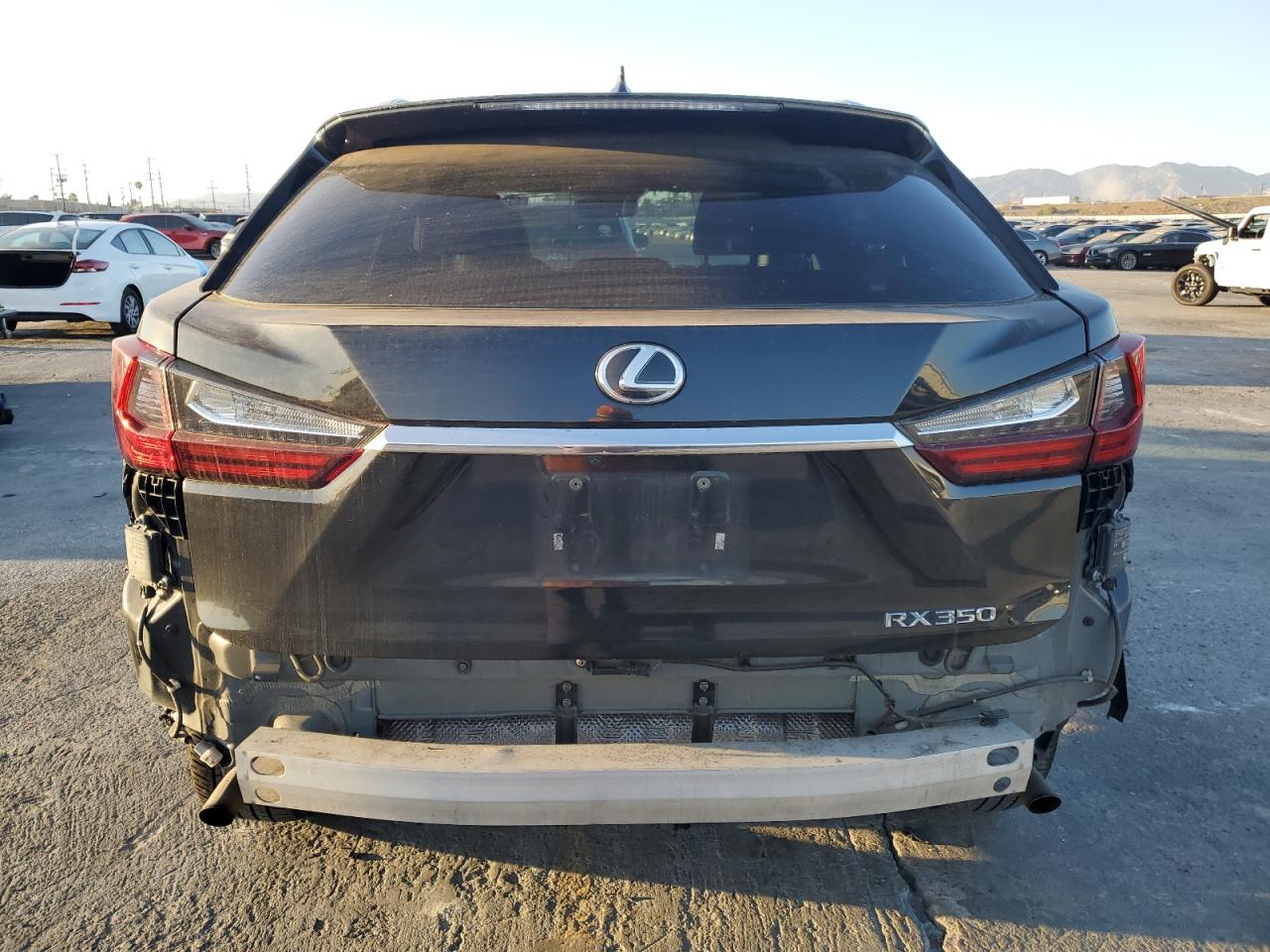 2017 Lexus RX - Image 6