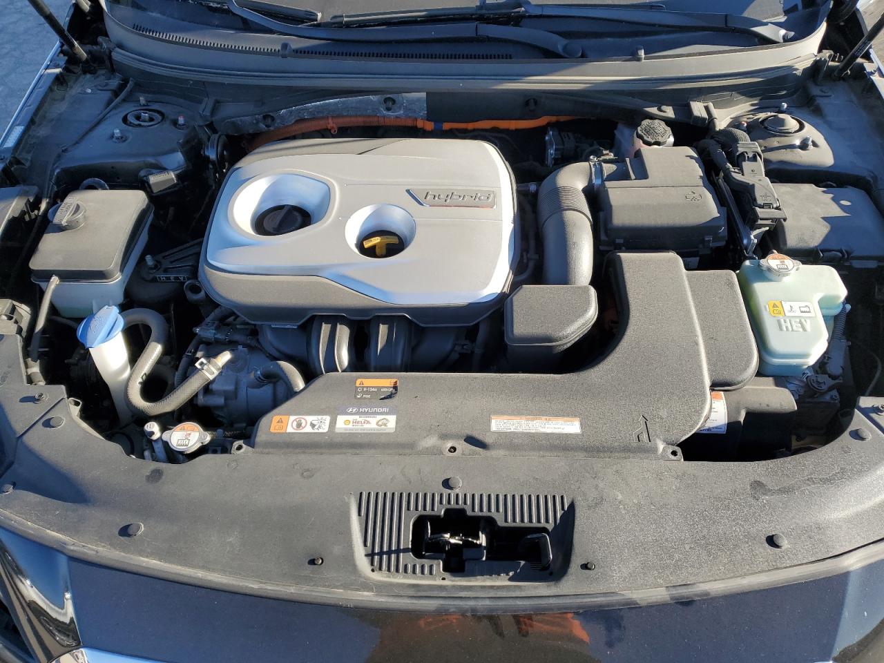 2017 Hyundai Sonata - Image 11