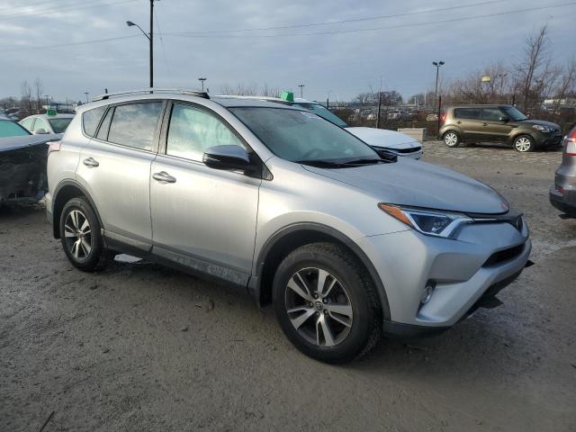  TOYOTA RAV4 2018 Серебристый