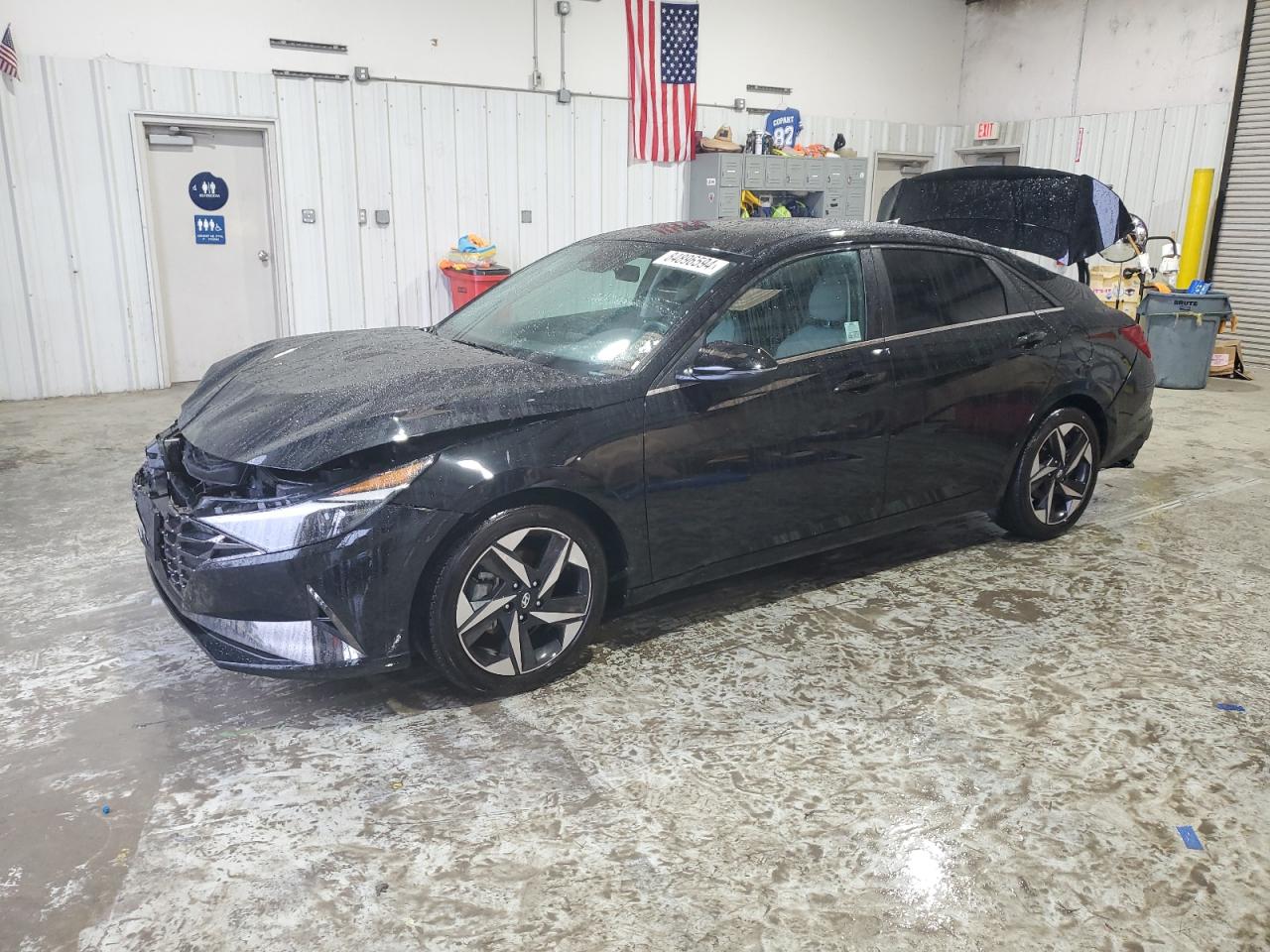 2023 Hyundai Elantra - Image 1
