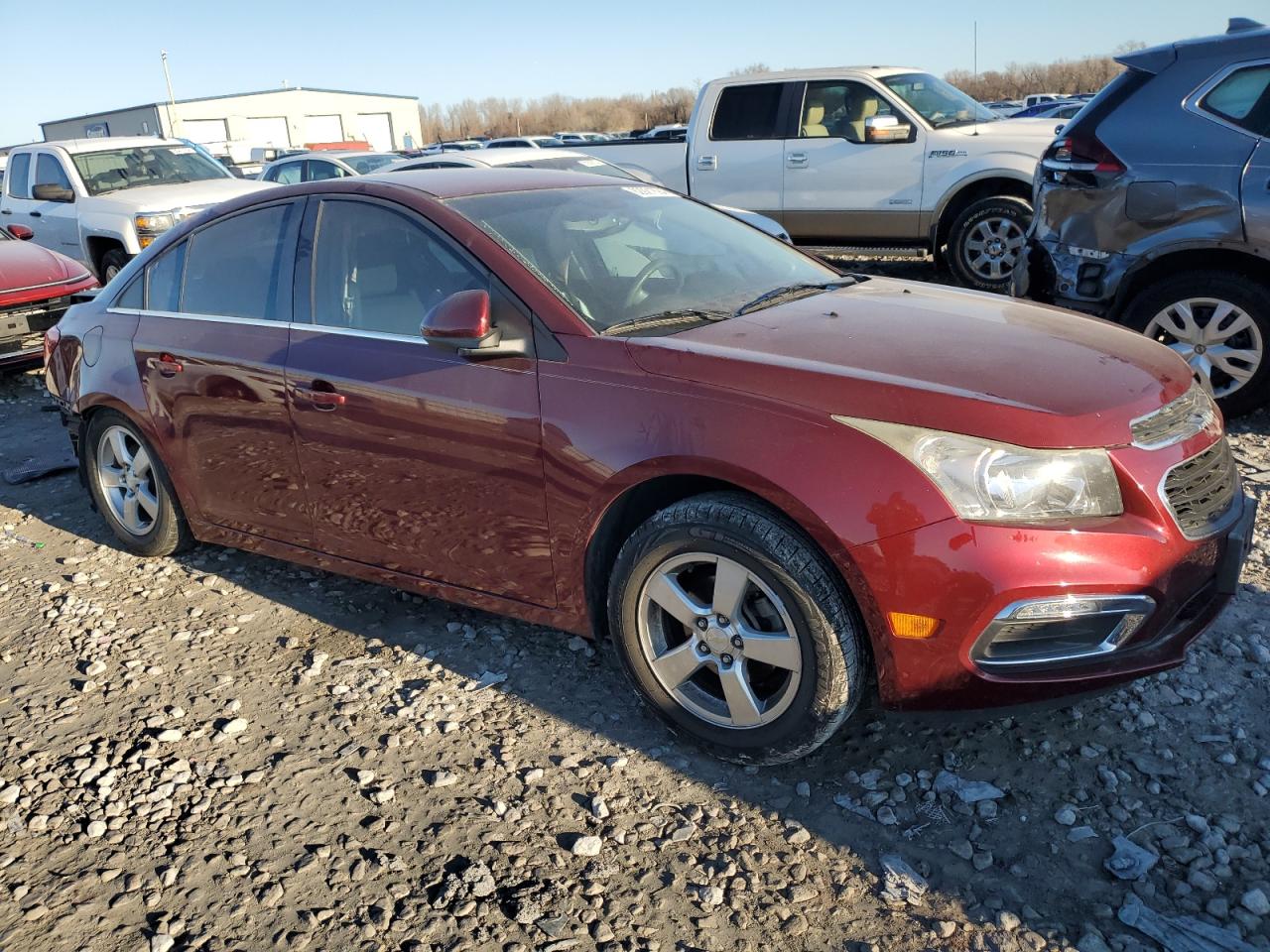 VIN 1G1PC5SB3F7162828 2015 CHEVROLET CRUZE no.4