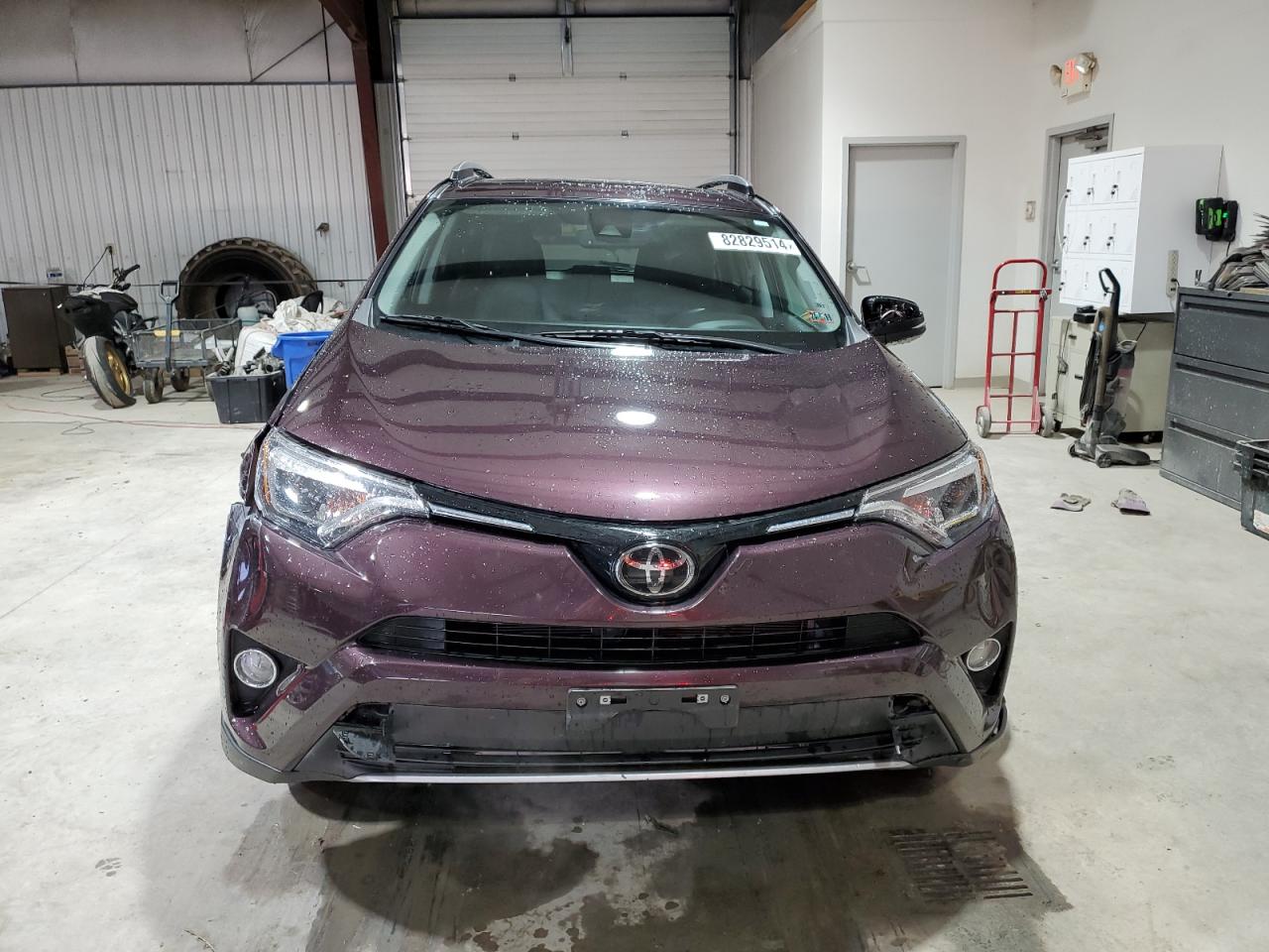 2018 Toyota RAV 4 - Image 5