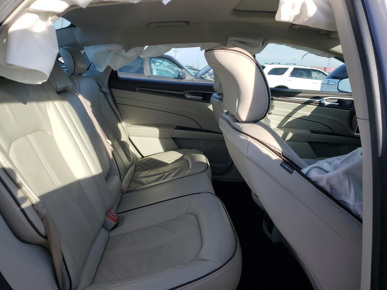 2017 Ford Fusion - Image 10