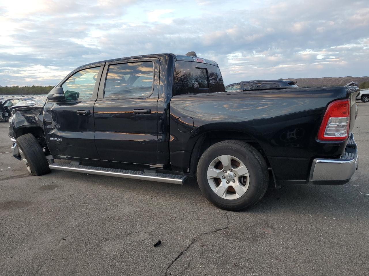 2021 RAM 1500 - Image 2