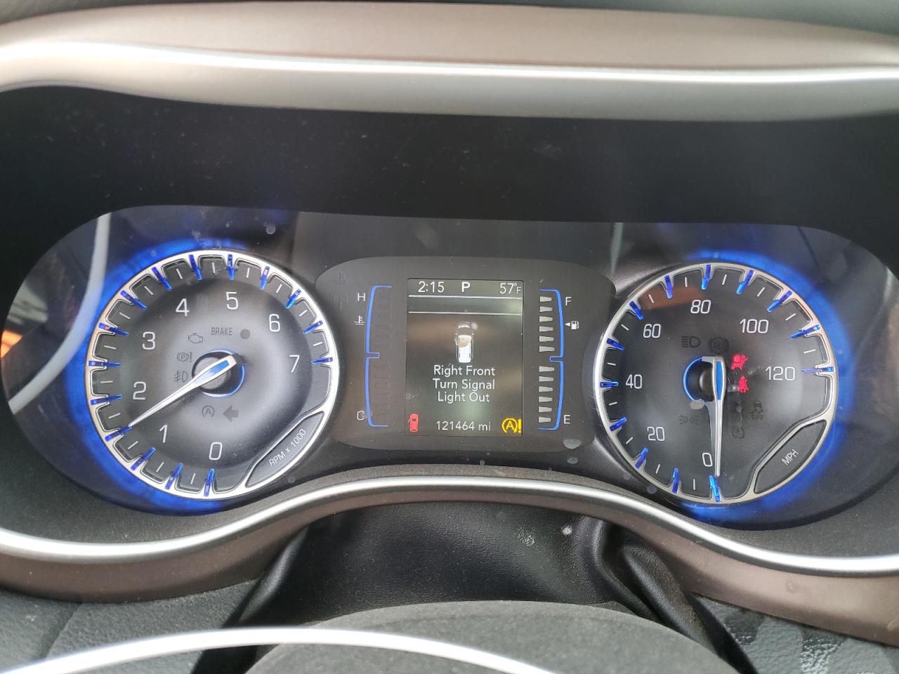 2019 Chrysler Pacifica - Image 9