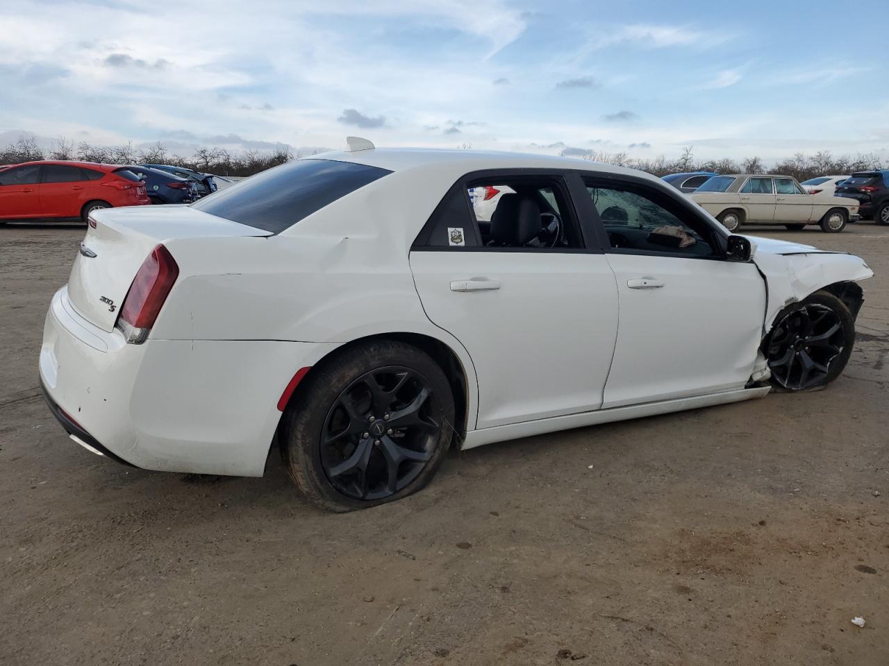 2021 Chrysler 300 - Image 3