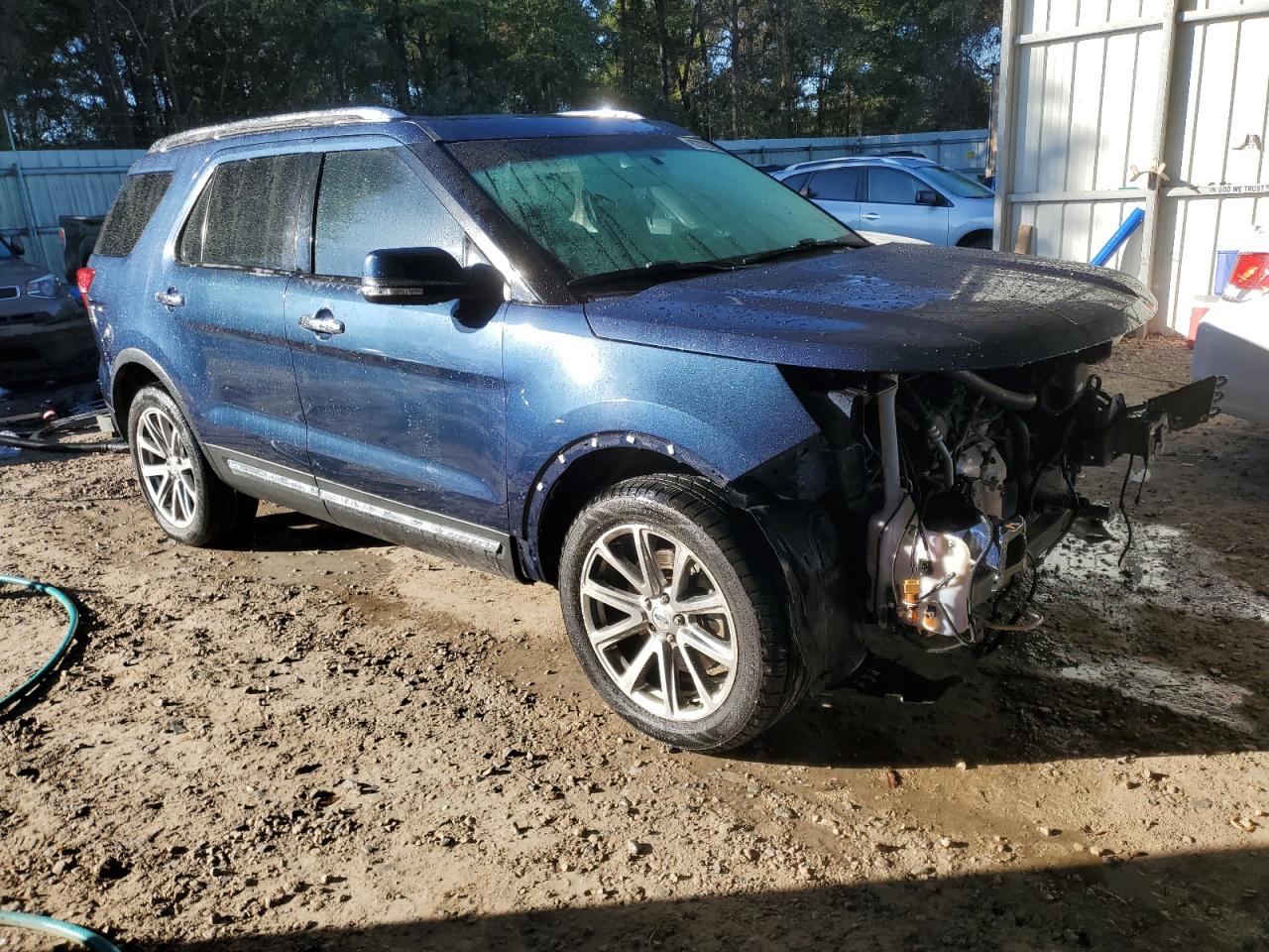 2016 Ford Explorer - Image 4