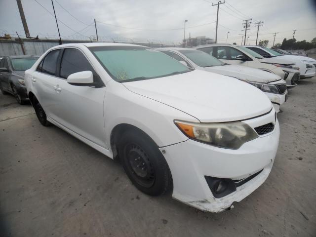  TOYOTA CAMRY 2013 Білий