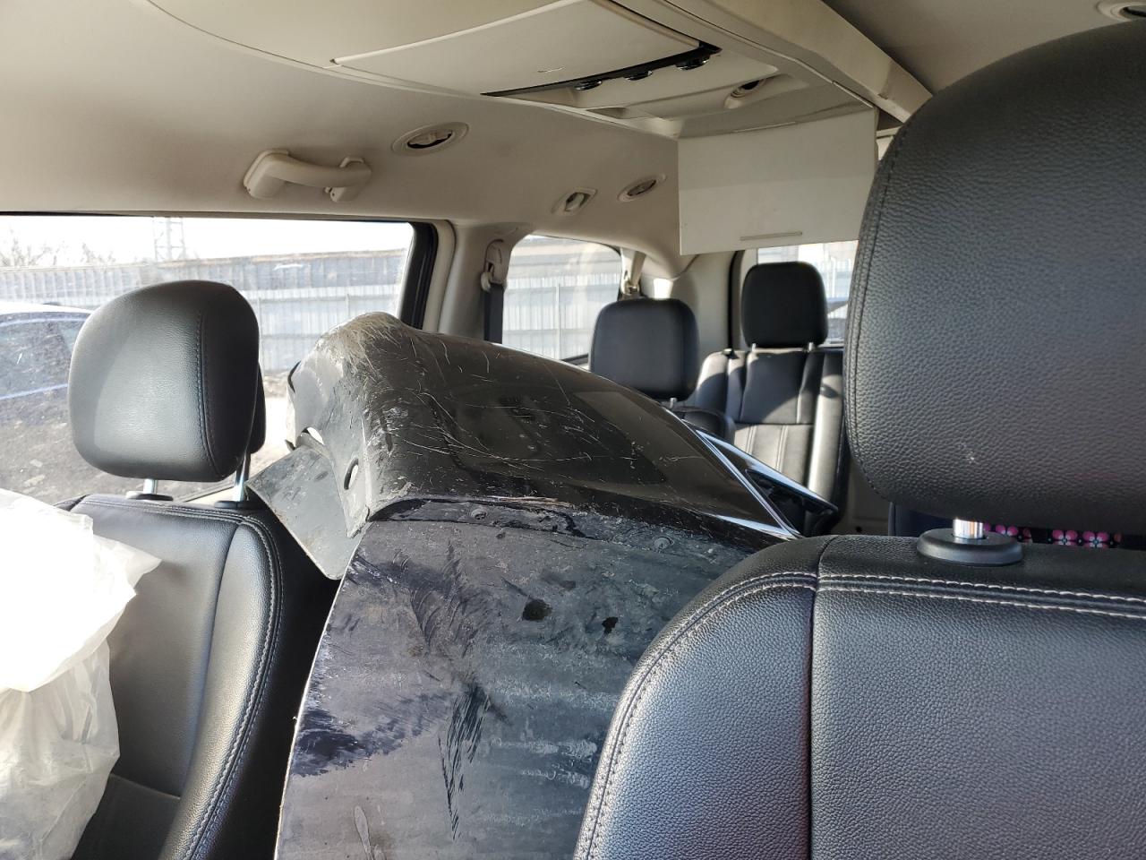 2016 Chrysler Town & Country Touring VIN: 2C4RC1BGXGR187679 Lot: 83467694