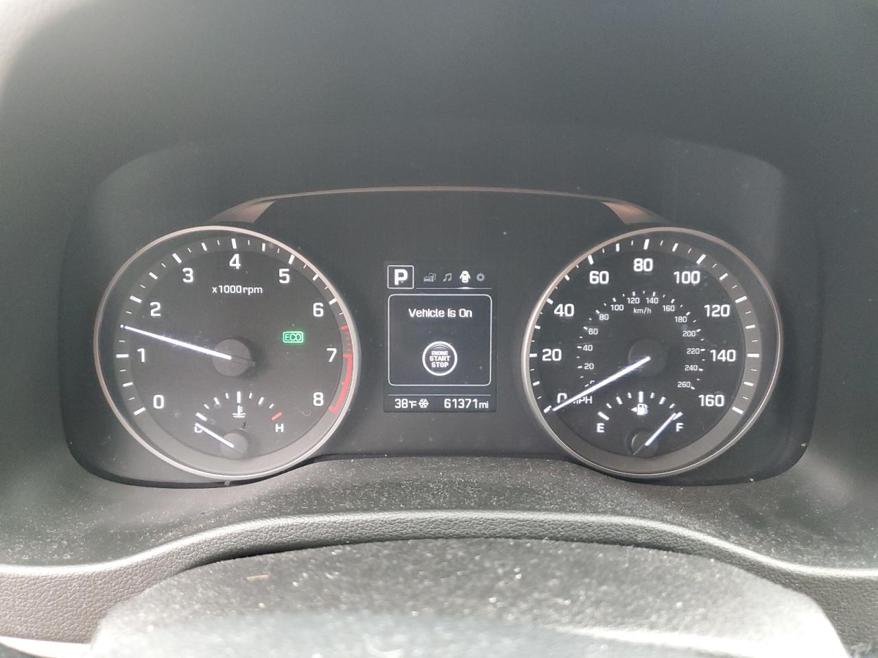 2018 Hyundai Elantra - Image 9