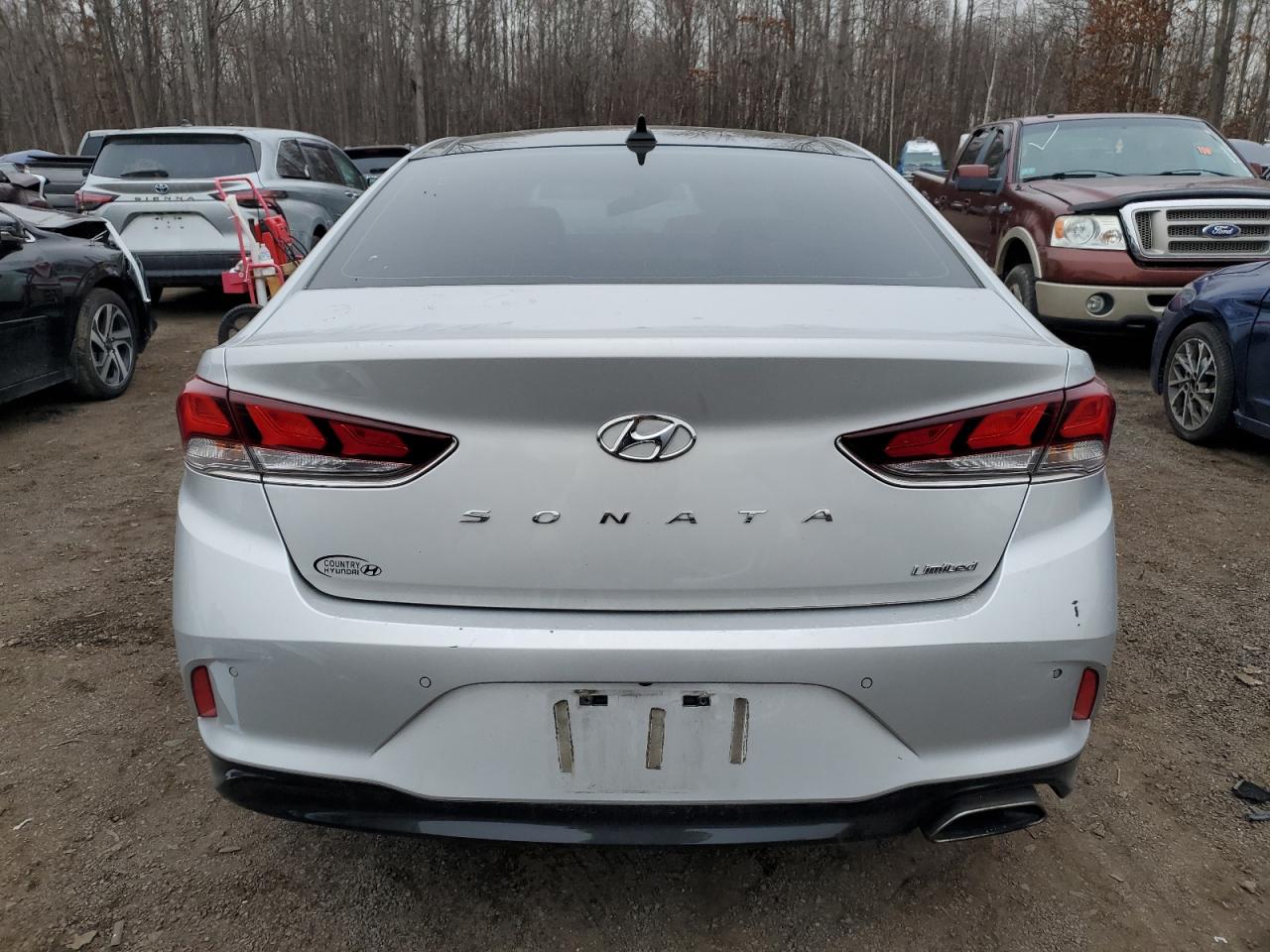 2019 Hyundai Sonata - Image 6