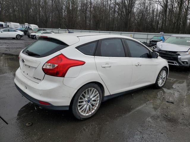 Hatchbacks FORD FOCUS 2014 White