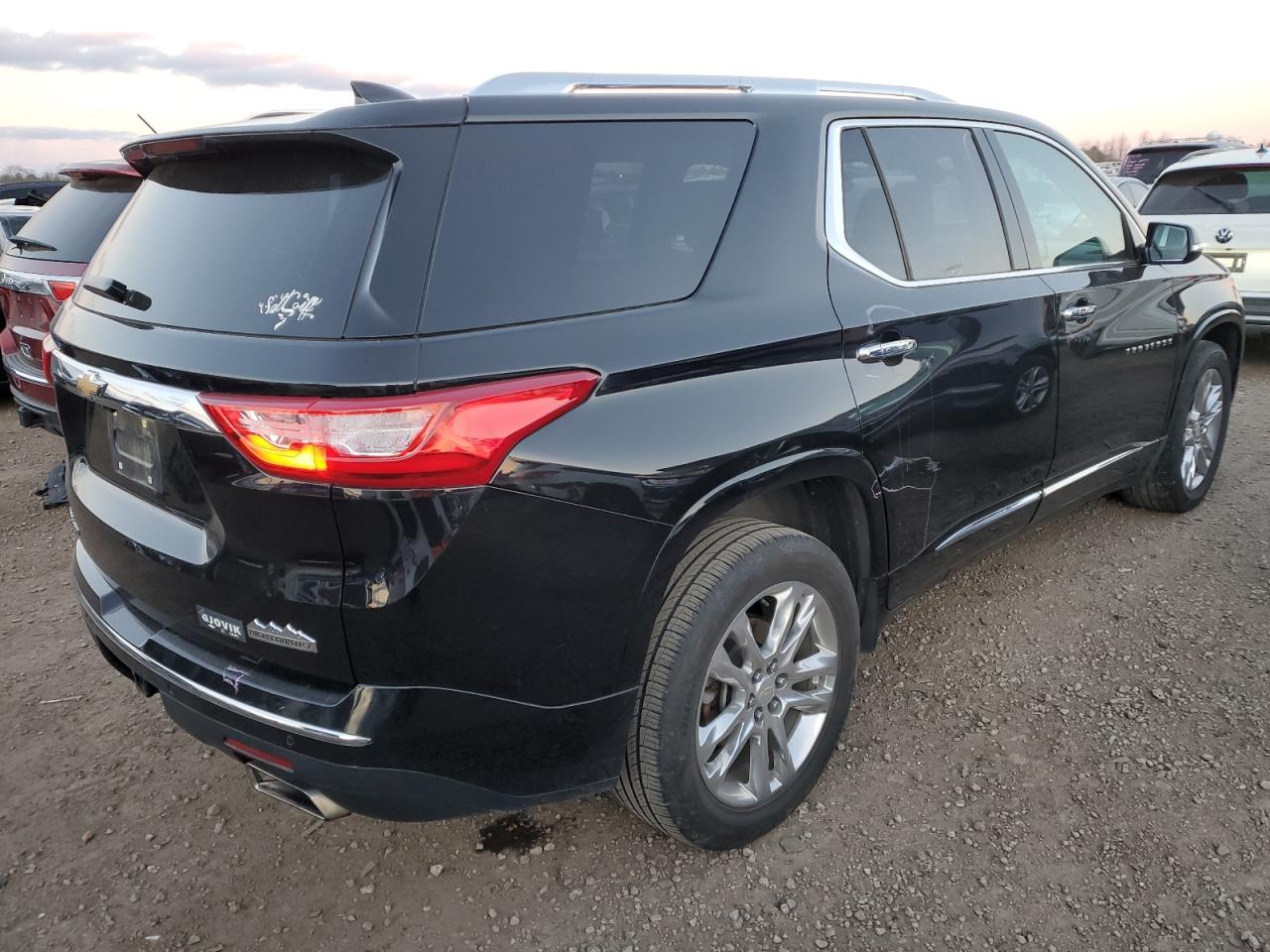 2018 Chevrolet Traverse - Image 3