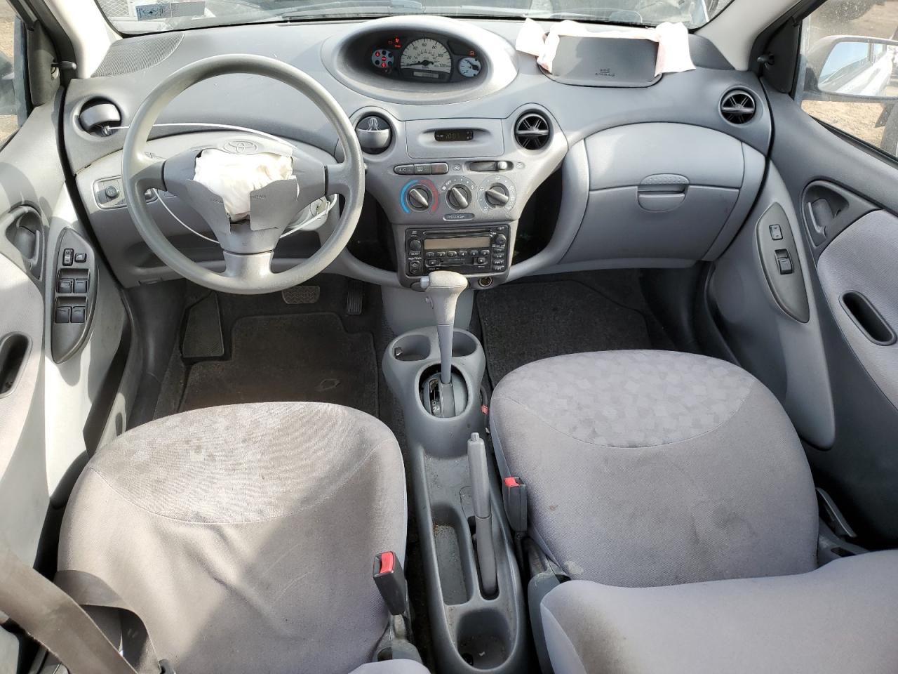 2001 Toyota Echo - Image 8