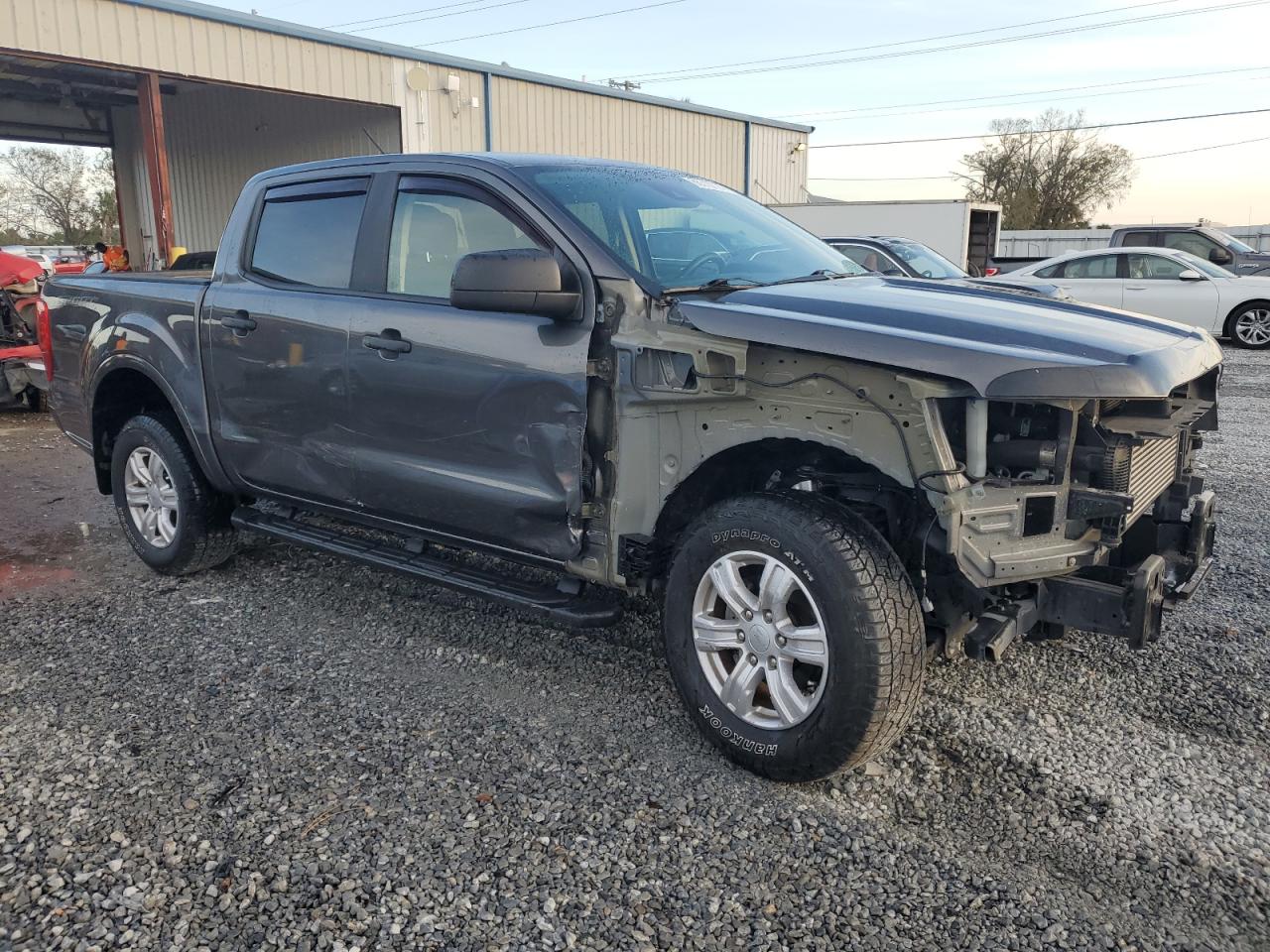 VIN 1FTER4EH8KLA18331 2019 FORD RANGER no.4