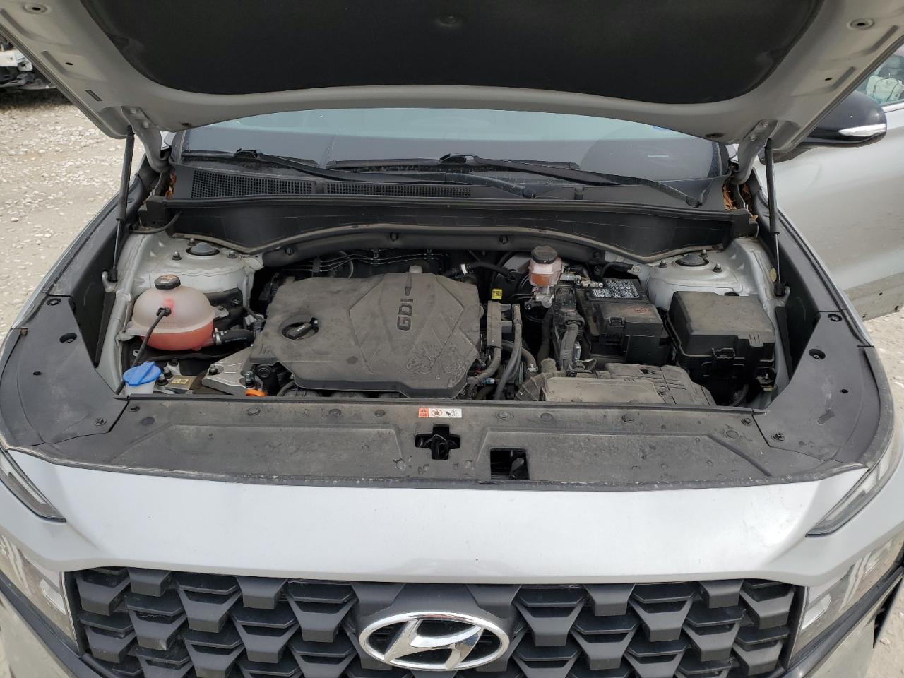 2023 Hyundai Santa Fe - Image 12
